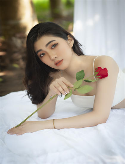 我要你做我的女人_精品一区_女人行