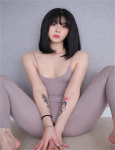 《色龙 bt-狠狠狠的在啪线香蕉》